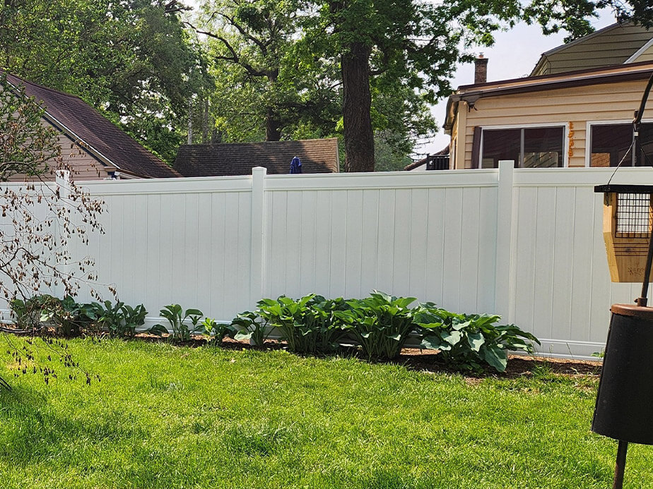 Vinyl Fence Contractor in West Michigan