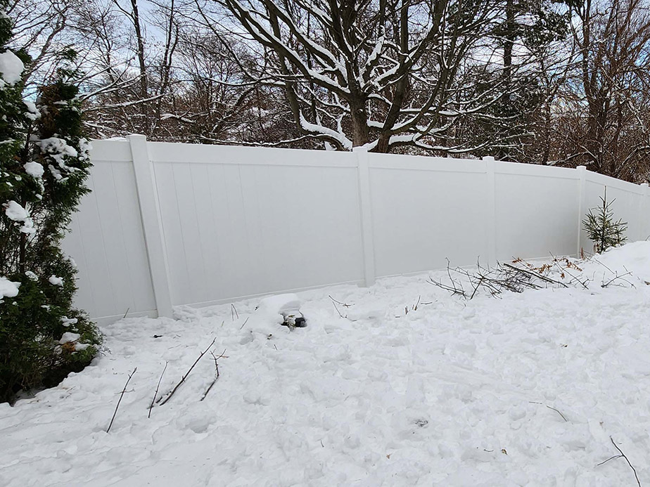 vinyl fence Cutlerville Michigan